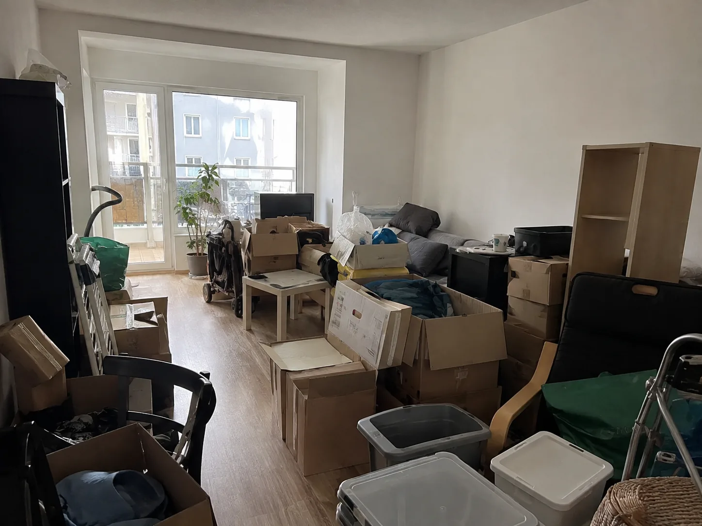 Raum vor der Entrümpelung